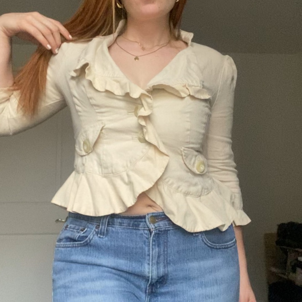 idra by Anthropologie size 6 3/4 quarter sleeve ruffled top